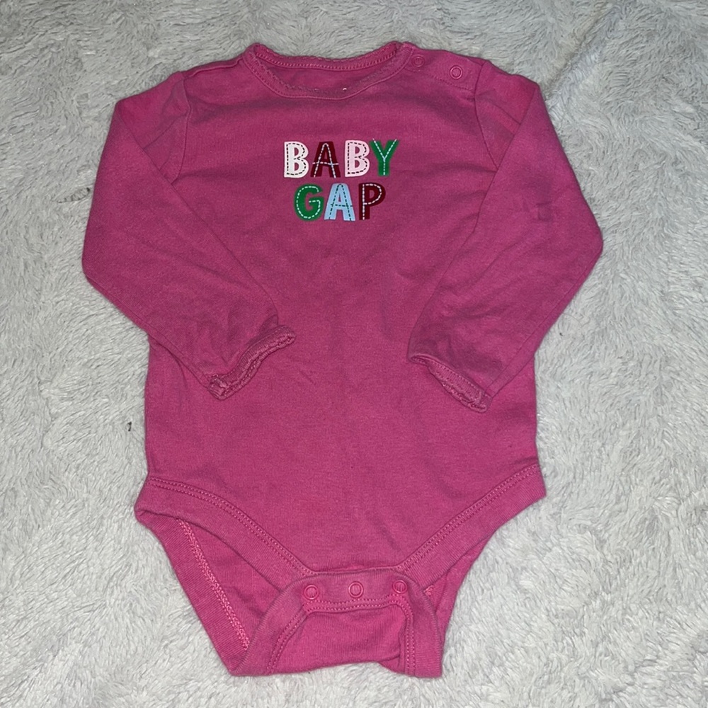 baby gap pink long sleeve bodysuit 6-12 months